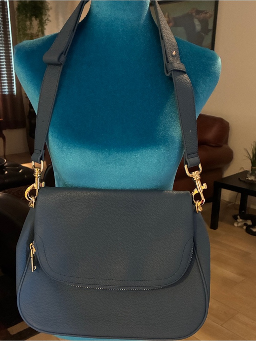 Tote Lemononde leather royal blue Shoulder Bag with Gold Hardware